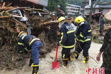 “莫兰蒂”致浙江永嘉现多处险情多部门全力应对